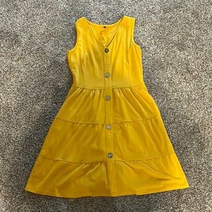 Women’s dress, size small, yellow
